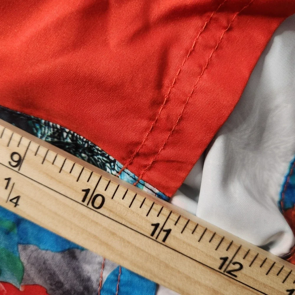 ZEROXPOSUR‎ Swim Trunks Fahrenheit  Size XL(18/20)
